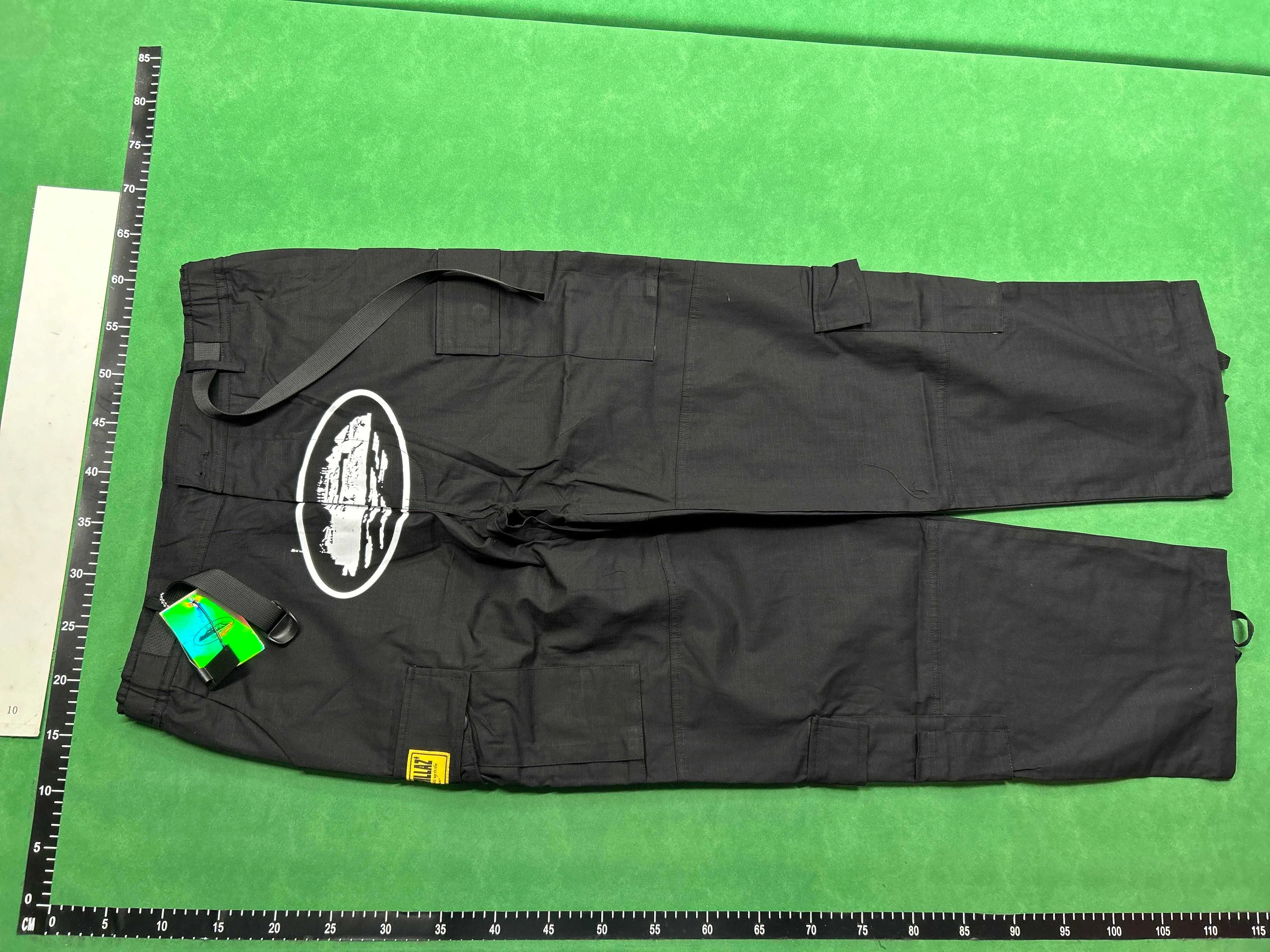 corteiz cargos - Image 2