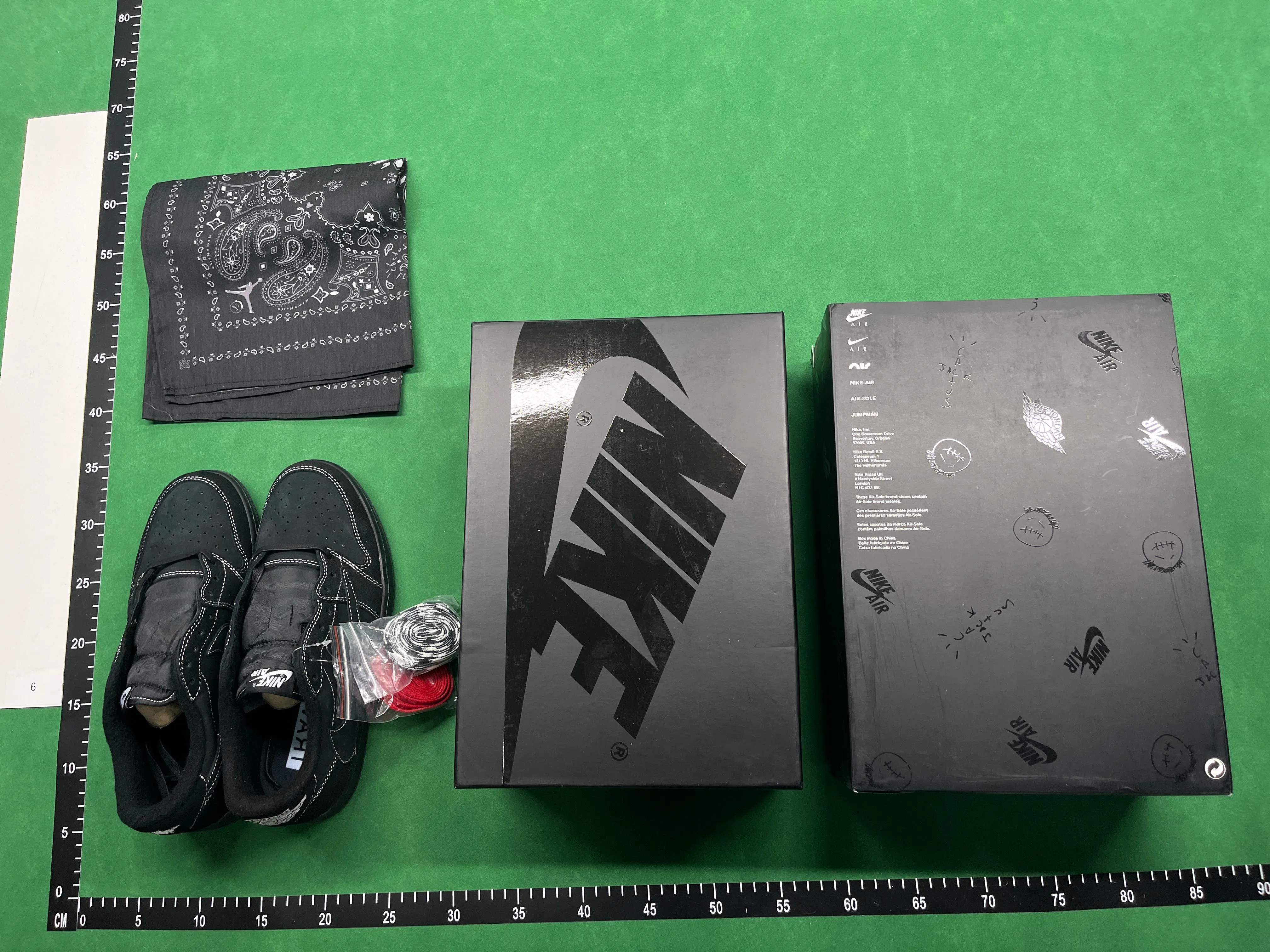 VT BATCH SB dunk and Travis - Image 4