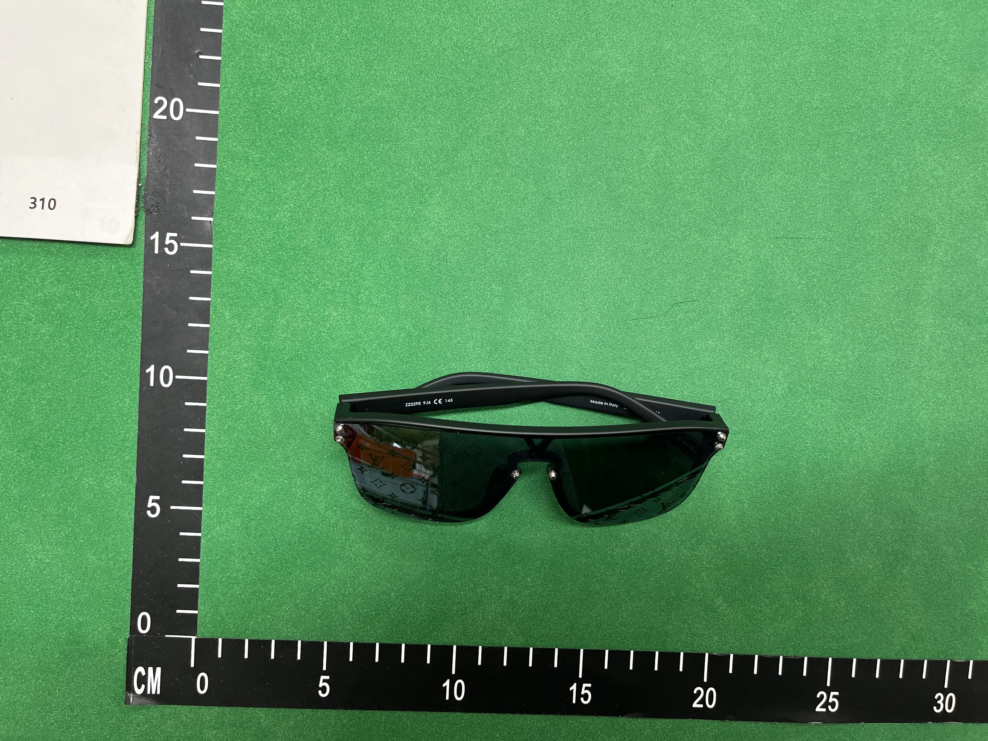 Lv glasses - Image 2
