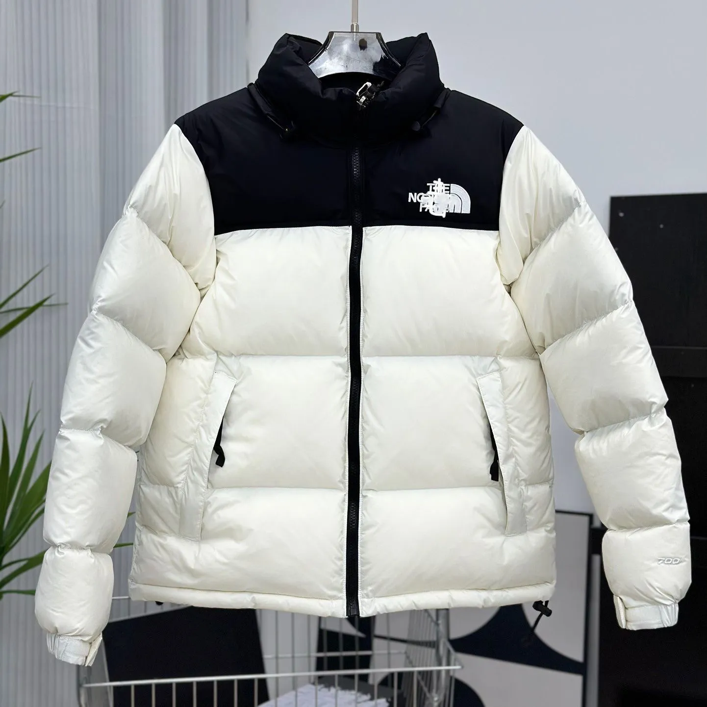 the north face jacket - Image 2