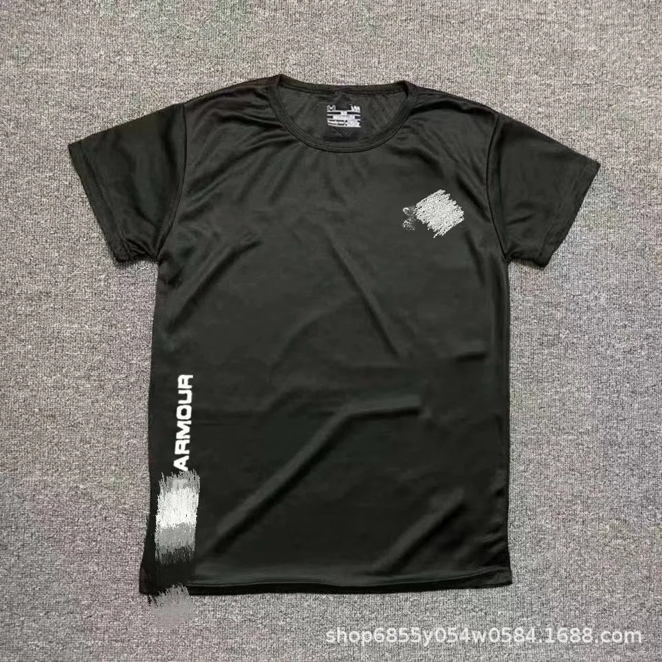 UNDER ARMOUR gym t-shirt - Image 4