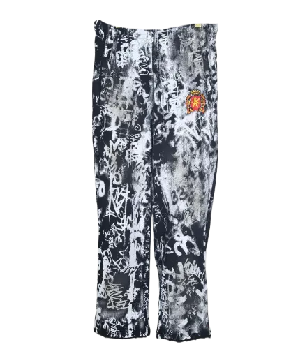 BALENCIAGA SKATER GRAFFITI SET - Image 2