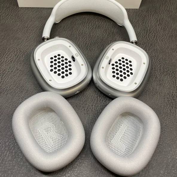 Airpods Max - Image 4