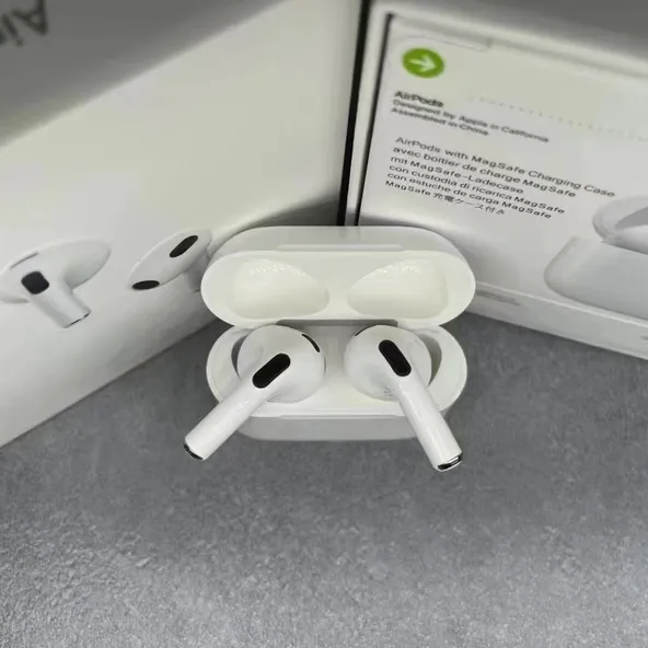 AirPods 3 - Image 2