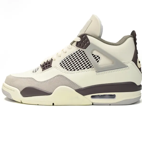 Air Jordan 4 - Image 4
