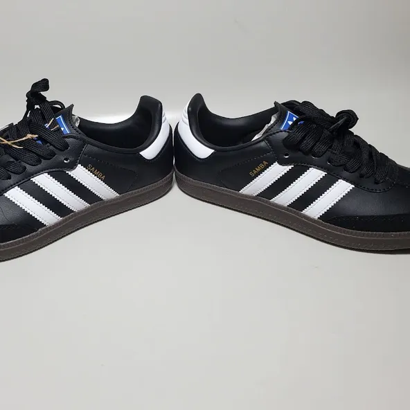 Samba Vegan OG Black And White Characters - Image 2