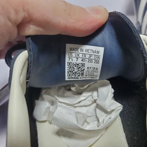 Adidas Samba OG Night Navy Gum - Image 2